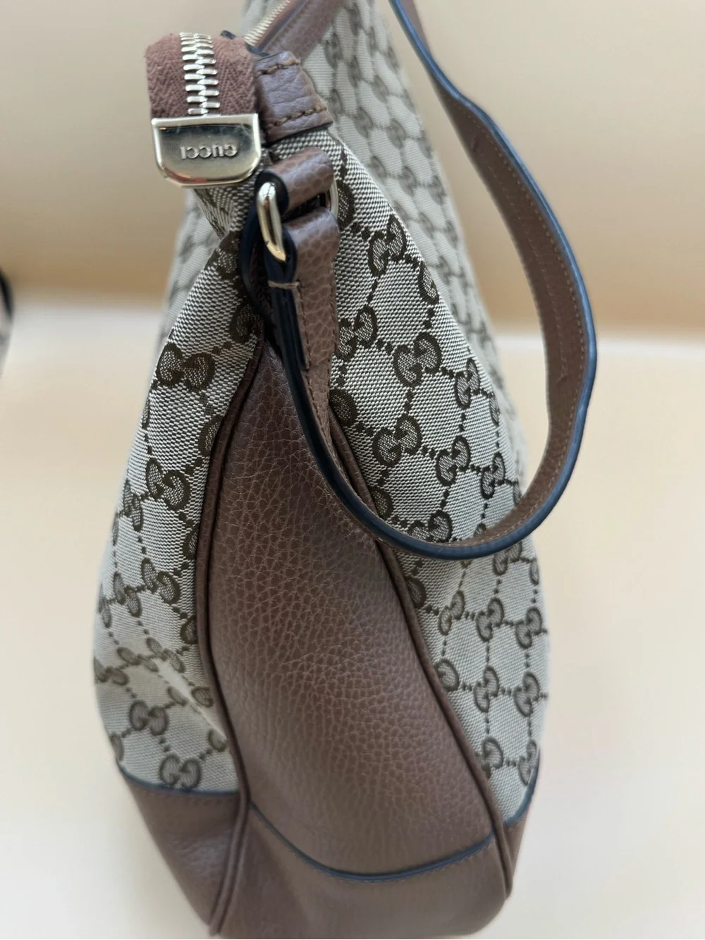 Gucci Bree Large GG Canvas Hobo Bag Brown Leather Trim Gold Hardware Authentic